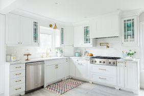 White Kitchen