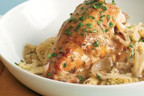 garlic-chicken-couscous-med107742.jpg