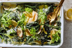 kale-and-apple salad 