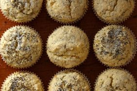 lemon-poppy-muffins-0042-d112215.jpg