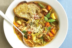 med104078_1008_minestrone.jpg