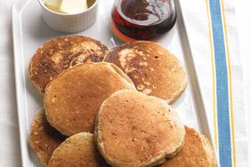 med104694_0509_pancakes.jpg