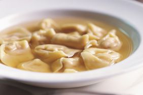 ml012_1200_tortellini.jpg