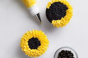 Sunflower cupcakes