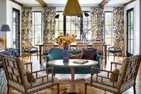 Dining room decorated with pattern drenching