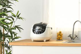 Rice Cooker on kitchen counter