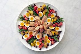 nicoise-salad-151-d111289.jpg