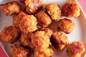 Sausage-Cheddar Balls 