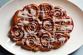 slow cooker cinnamon buns