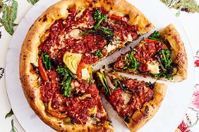 vegetable lovers' deep-dish pizza