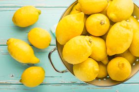 Lemons in bowl